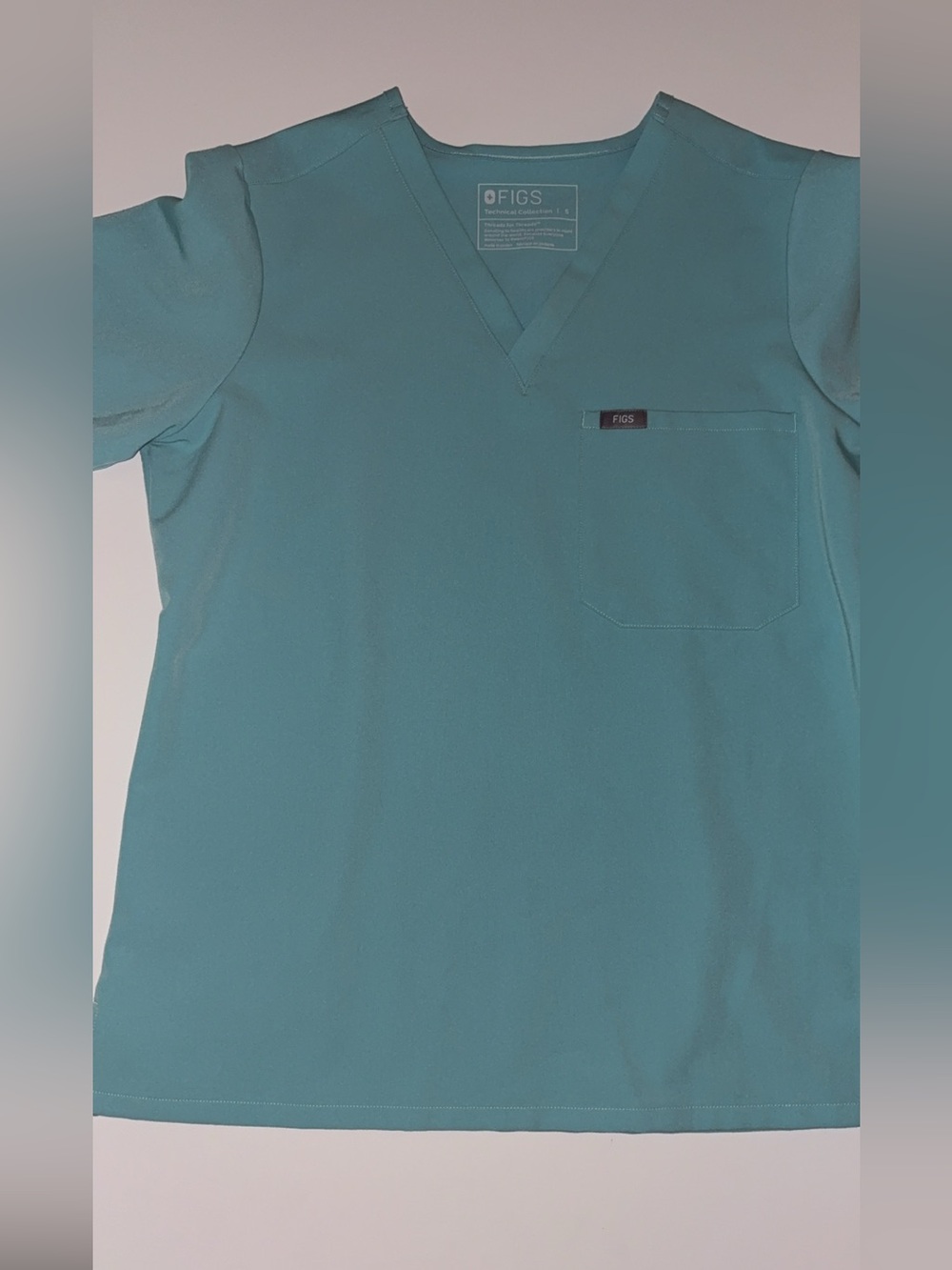 FIGS women’s small seagrass V-Neck Medical Scrub Shirt with XS JOGGERS TO MATCH
